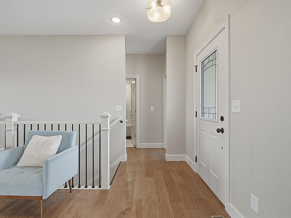 4th image of 513 Ledgestone Ridge Ct