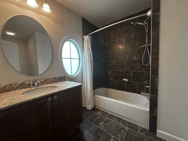 1555 Ruffner Ave — Photo 27