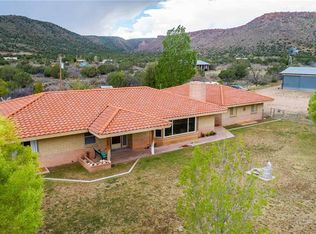 13479 E Highway 66, Valentine, AZ 86437