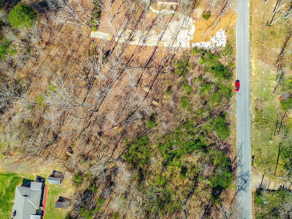 1st image of 0 Wren Dr