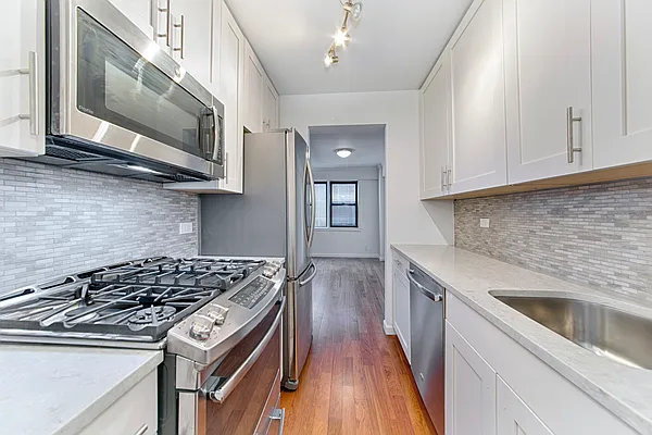 Sold by ACP Realty Group, Inc. | media 13