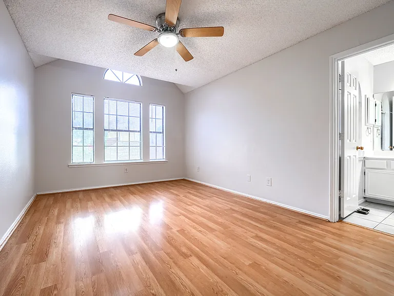 406 Santa Fe Trl #45B — Photo 18