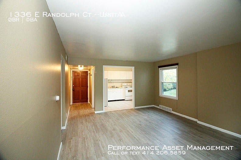 1st image of 1336 E Randolph Ct