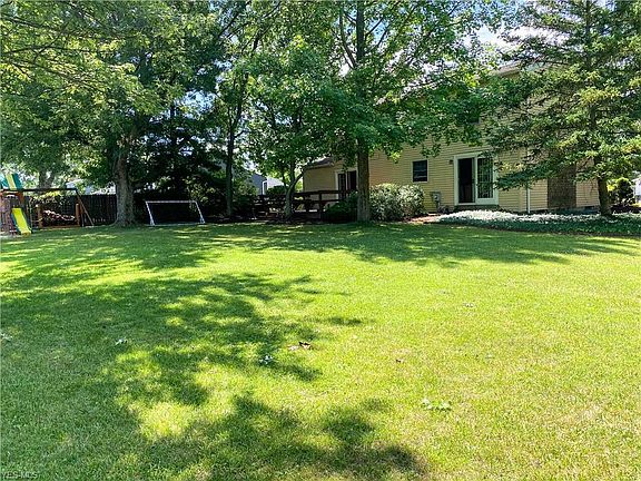 4th image of 707 Bonneybrook Ln