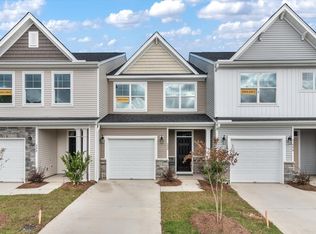 392 Painted Lady Ln, Goose Creek, SC 29445
