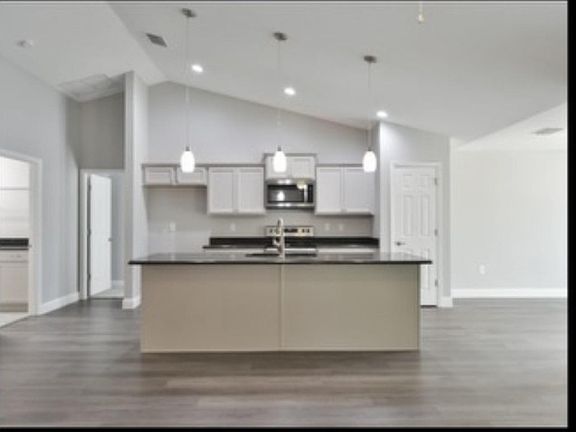 3rd image of 13822 SW 61 St Place