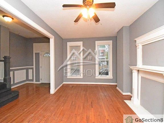 3rd image of 2803 Rockrose Ave