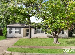 4809 Laurel Ln, Mesquite, TX 75150