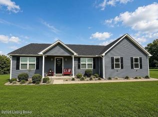 39 Echo Trl, Brandenburg, KY 40108