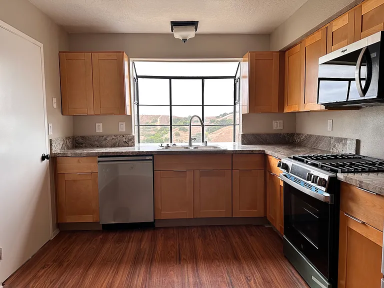 768 Fremont Villas — Photo 1