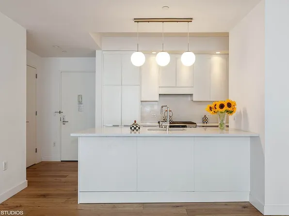 23 W 116th St APT 6B, New York, NY 10026