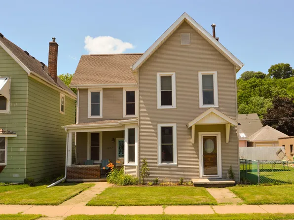 1605 Rhomberg Ave, Dubuque, IA 52001