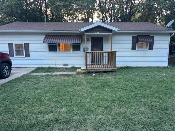1529 N Fremont Avenue, Springfield, MO 65803