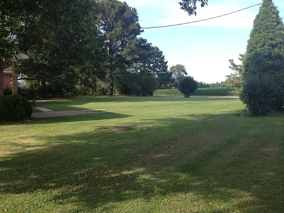 2nd image of 1389 Lummis Rd