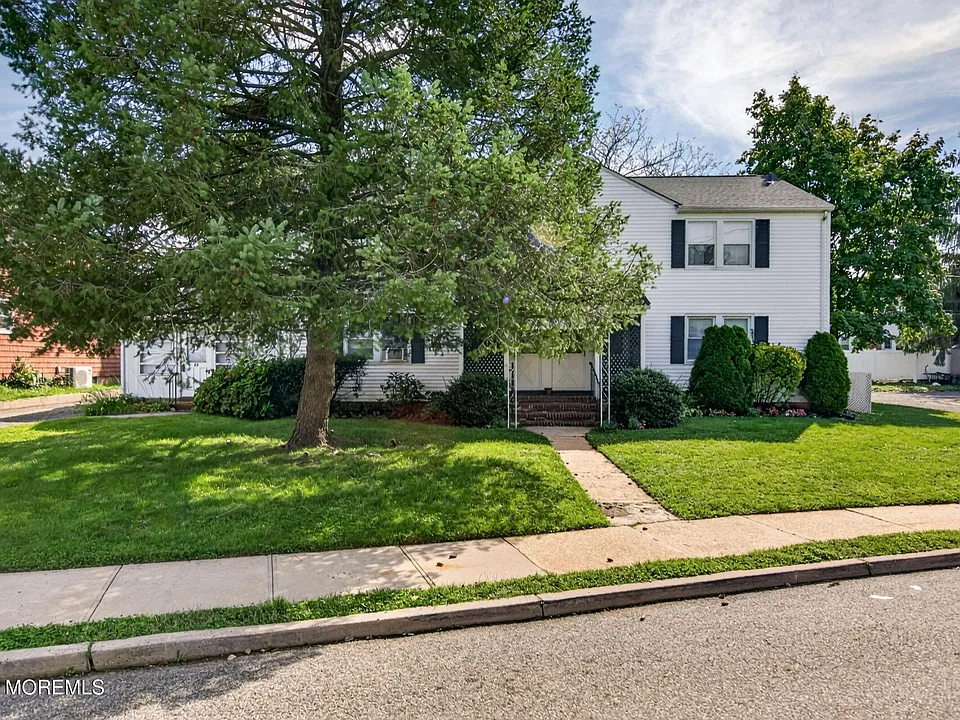 22 Oldfield Pl