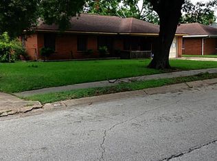 1208 Zephyr Dr, Pasadena, TX 77506