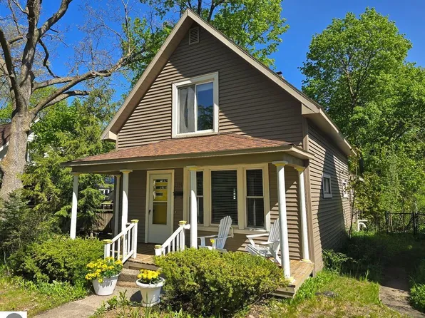 314 W 9th St, Traverse City, MI 49684