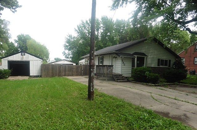 1st image of 380 NE 43rd Ave