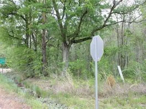 Highway 25, Covington, LA 70433