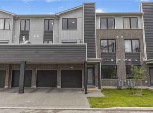 177 Edgevalley Rd #16, London, ON N5V 0C5