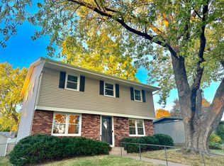1547 Hoyt Ave E, Saint Paul, MN 55106