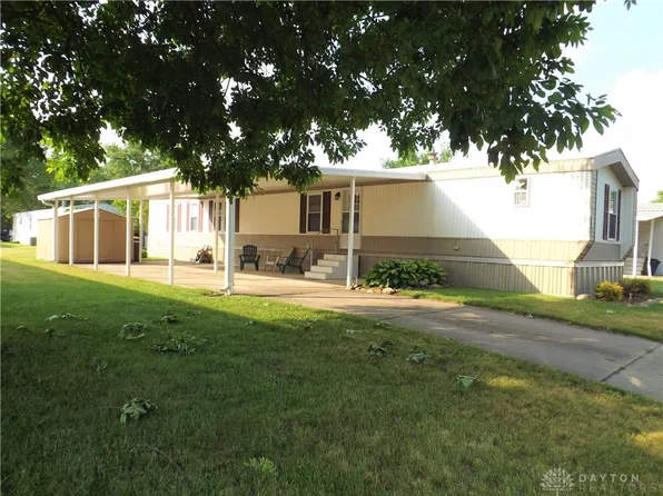 12210 Sandi Ln, Medway, OH 45341