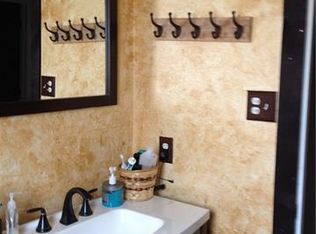 6568 Westridge Dr, Watauga, TX 76148