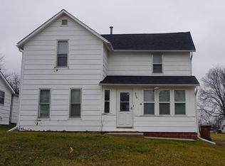 714 & 710 Reed St, Grinnell, IA 50112