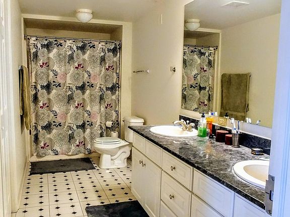4th image of 226 S Main St APT 53