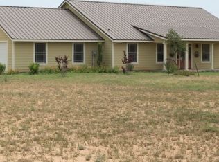 9212 Paradise Ln, Grape Creek, TX 76901