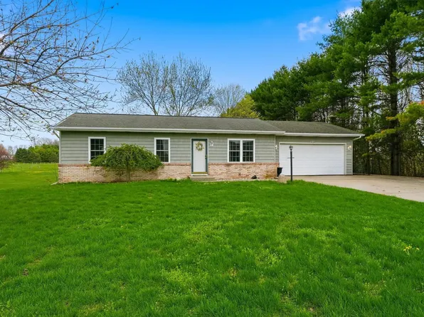 58058 County Road 35, Middlebury, IN 46540