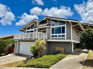 956 Kaluanui Rd, Honolulu, HI 96825