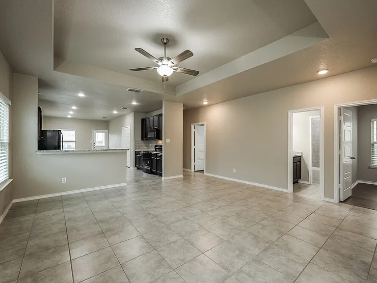 7410 Coral Bells Ct — Photo 3