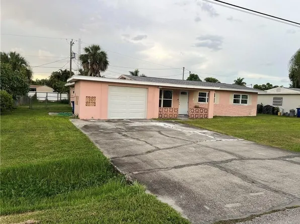 160 Brooks Rd, North Fort Myers, FL 33917