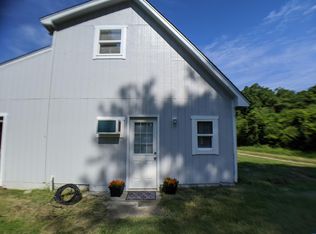 389 N Spot Rd, Powells Point, NC 27966