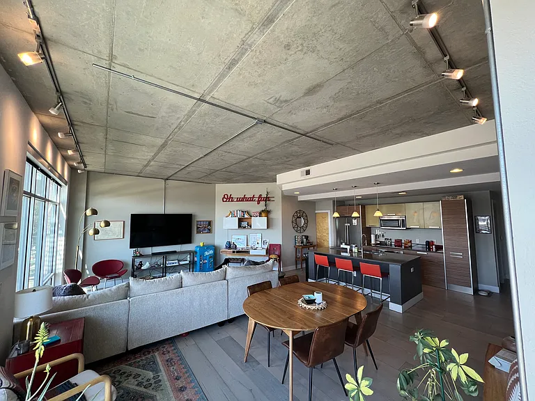 2200 W 29th Ave — Photo 18