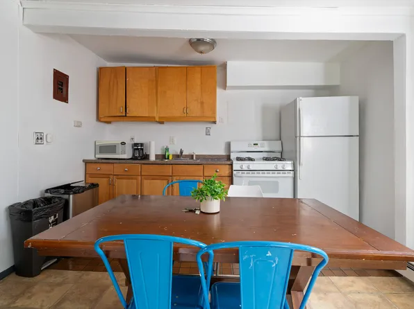 393 Eighth Avenue image 12 of 13