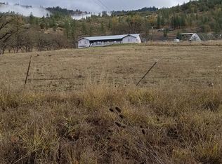 10691 E Antelope Rd, Eagle Point, OR 97524