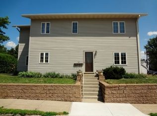 725 1st St, Stevens Point, WI 54481