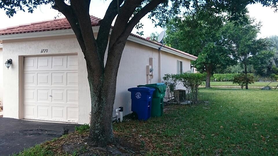 2nd image of 1770 SW 120th Ter
