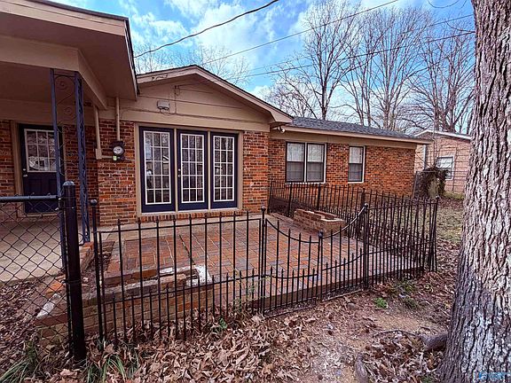 2nd image of 1508 Summerlane SE