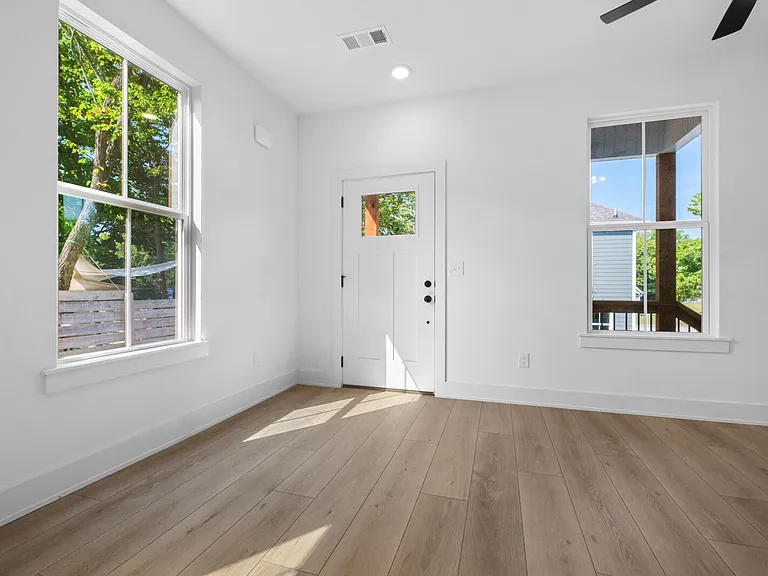 524 S Willow Ave #4 — Photo 3