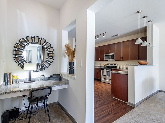 4th image of 6185 Gateway East Dr #50-307
