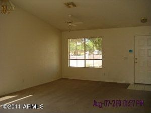3rd image of 1219 W Wahalla Ln