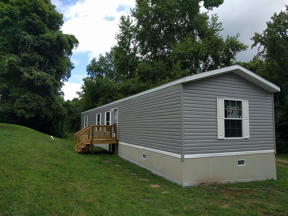 1st image of 13 Spruce Park Dr
