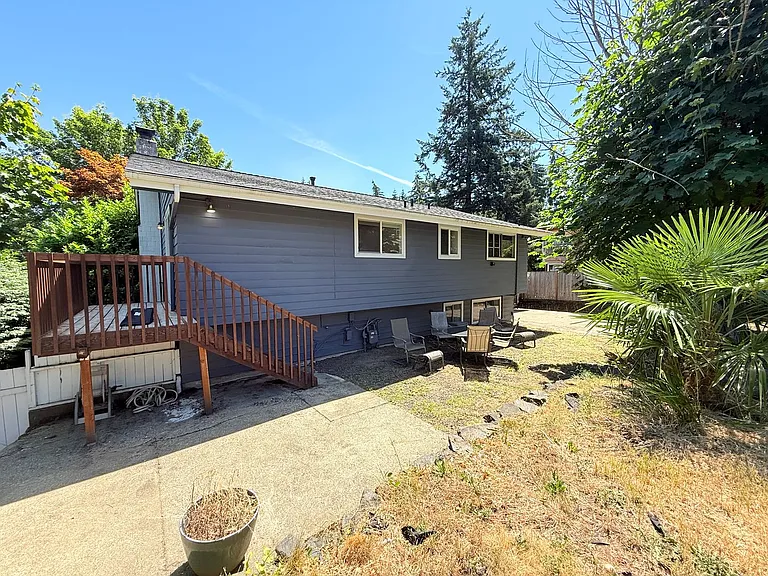 7841 133rd Ave NE — Photo 23