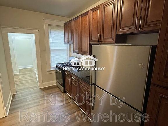 2nd image of 2855 W Cold Spring Ln