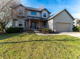 1719 Sapphire Way, Sun Prairie, WI 53590