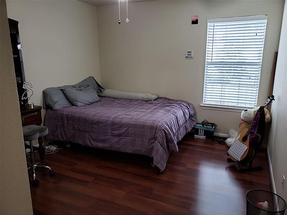4th image of 9226 Grove Haven Dr