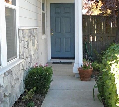 2nd image of 211 Rock House Cir S